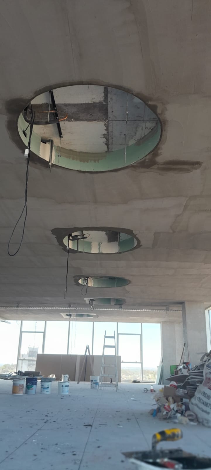 Piso técnico y durlock — Obra Pecom